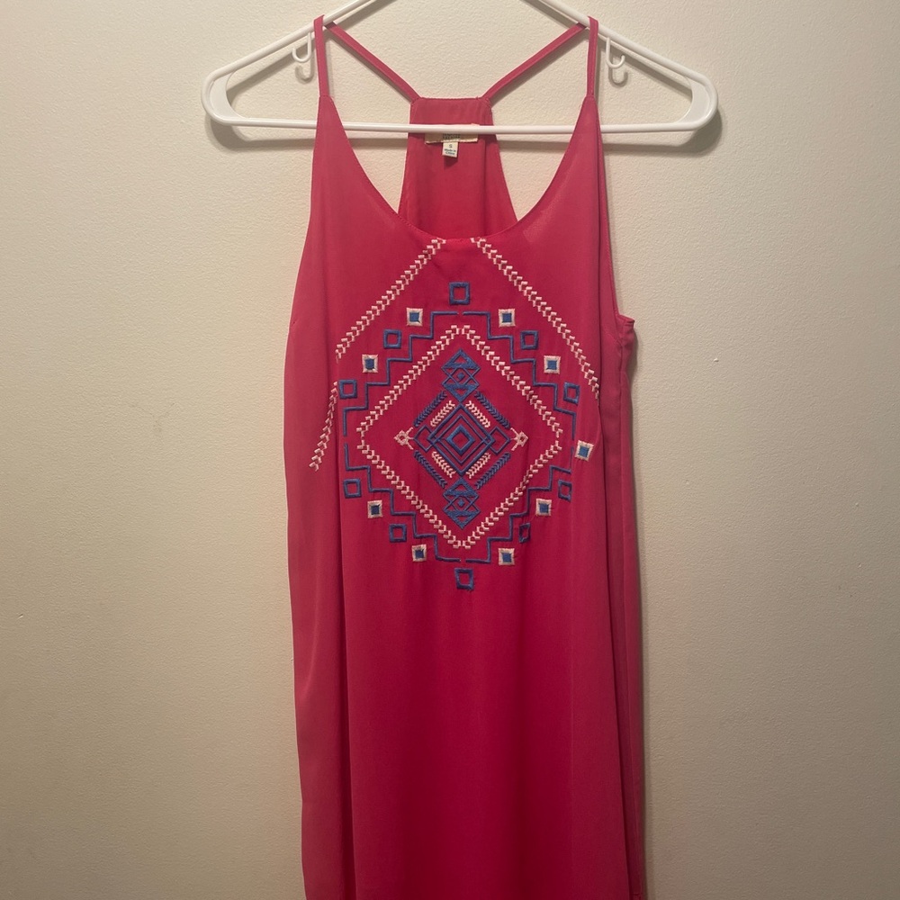 Kori America maxi dress pink with blue and white embroidery
